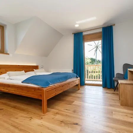 Weingut Adam Amandus Und Carmen 3* Leutschach