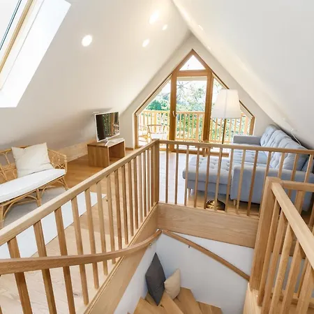 Weingut Adam Amandus Und Carmen Bed & Breakfast 3*