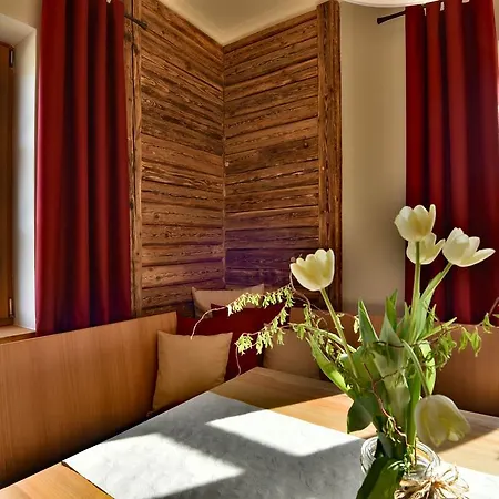 Bed & Breakfast Weingut Adam Amandus Und Carmen