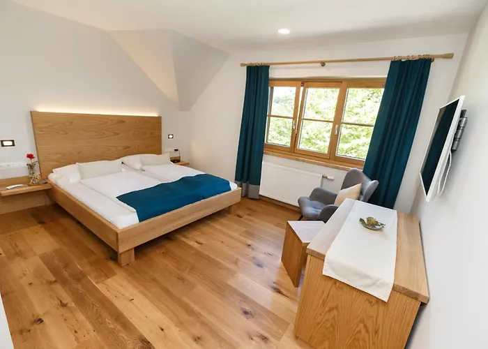 住宿加早餐酒店 Weingut Adam Amandus Und Carmen