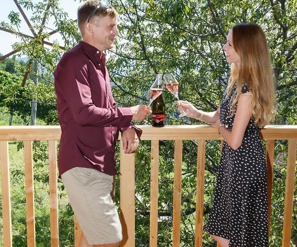 住宿加早餐酒店 Weingut Adam Amandus Und Carmen